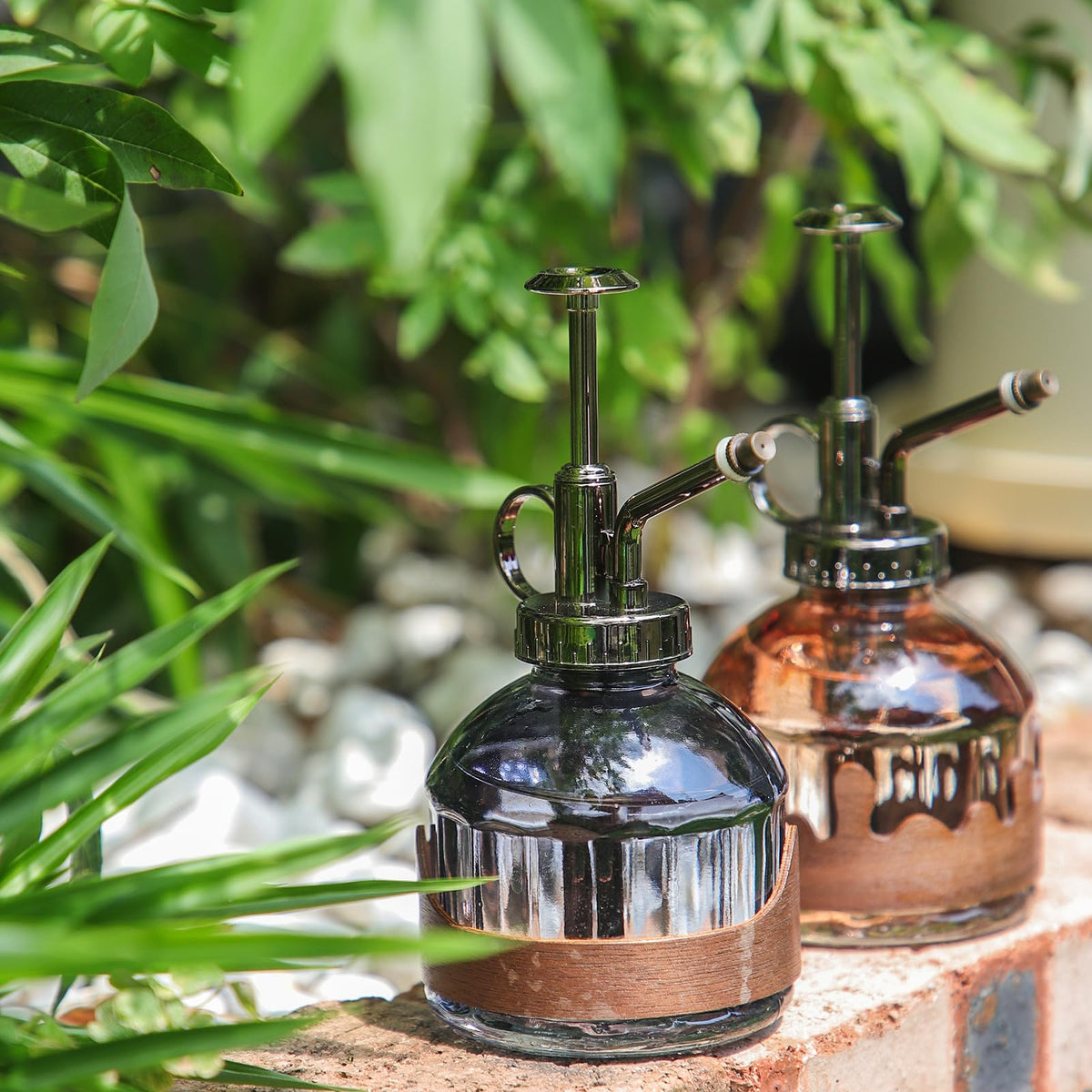 OFFIDIX Nordic mini watering can is compact and decorative for plant care.