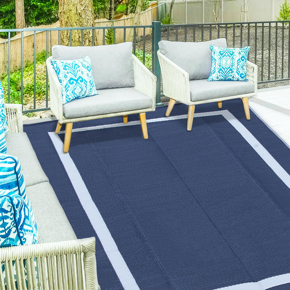 Ogrmar 6x9ft reversible outdoor rug blue close-up weave shows durability