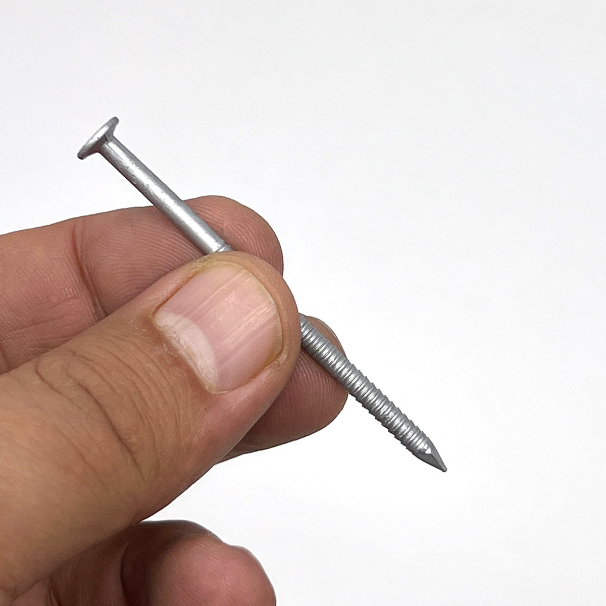 106-count pack of OHIY Huttig-Grip nails for contractor projects
