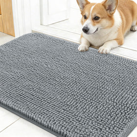 OLANLY dog door mat with chenille texture traps mud from paws.