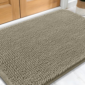 OLANLY dog door mat muddy paws 30x20 captures moisture at the entry.
