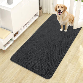 OLANLY dog door mat with muddy-paws traps moisture at entry.