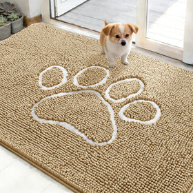 OLANLY dog door mat with muddy-paws design; absorbs moisture for a tidier entry.