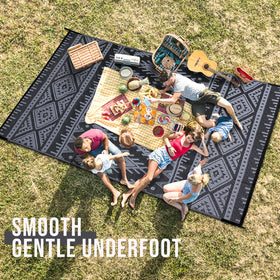 OLANLY foldable patio rug with carry bag; easy transport for trips