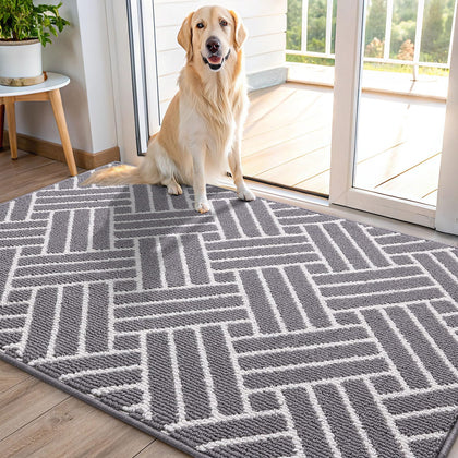OLANLY indoor door mat captures dirt at entry to keep floors clean.