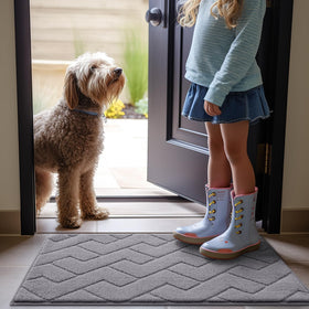 OLANLY Indoor Door Mat non-slip-backing enhances safety at entryways.