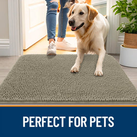 OLANLY machine-washable design simplifies cleaning after muddy paws.