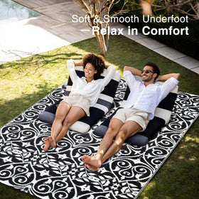 OLANLY rug UV-resistant and durable for sun-exposed areas.