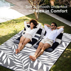OLANLY soft plastic straw texture, comfortable underfoot for lounging