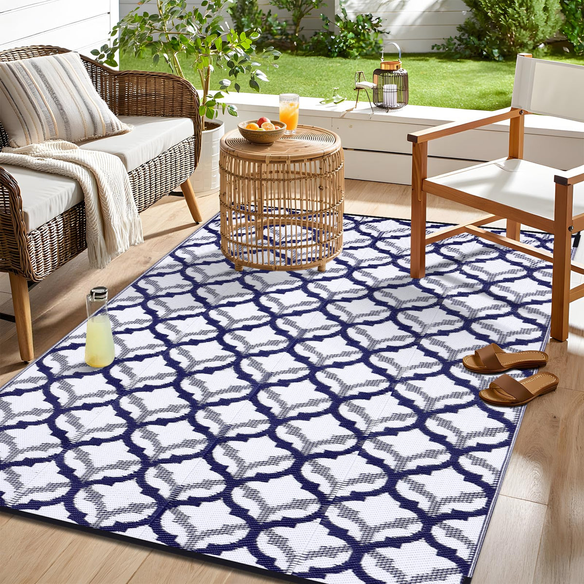 OLANLY soft-underfoot outdoor rug ready for barefoot lounging.