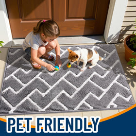 OLANLY textured TPR backing grips floors to prevent shifting.