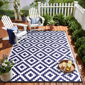 OLANLY 6x9 navy and white outdoor rug, durable and easy to clean