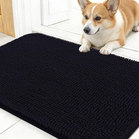 OLANLY dog door mat absorbs moisture from muddy paws at the doorway