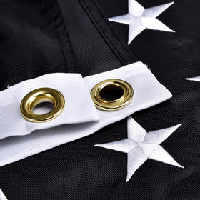OLYNIK flag uses 300D nylon for quick dry and weather-ready performance.