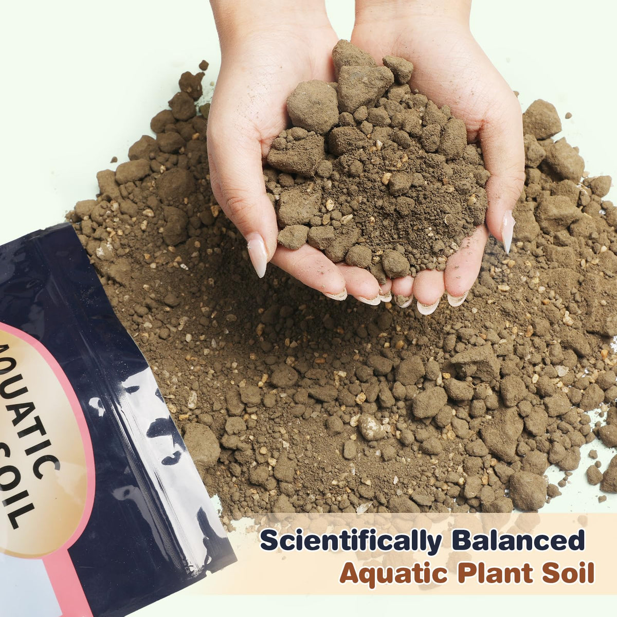 Omitgoter Aquatic Soil closeup reveals a nutrient-rich clay base for strong root growth.