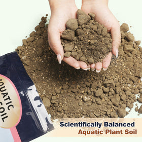 Omitgoter Aquatic Soil closeup reveals a nutrient-rich clay base for strong root growth.