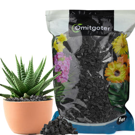 Omitgoter Horticultural Charcoal 1qt bottle boosts soil aeration for robust roots.
