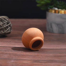 ONEST height-1-31-inch mini pot perfect for dollhouse scenes and tabletop terrariums.