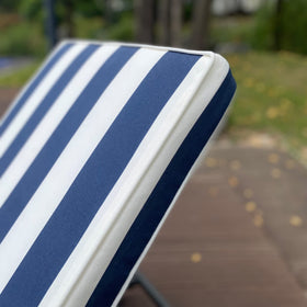 Only Choice breathable UV-resistant fabric resists fading during sunny days.