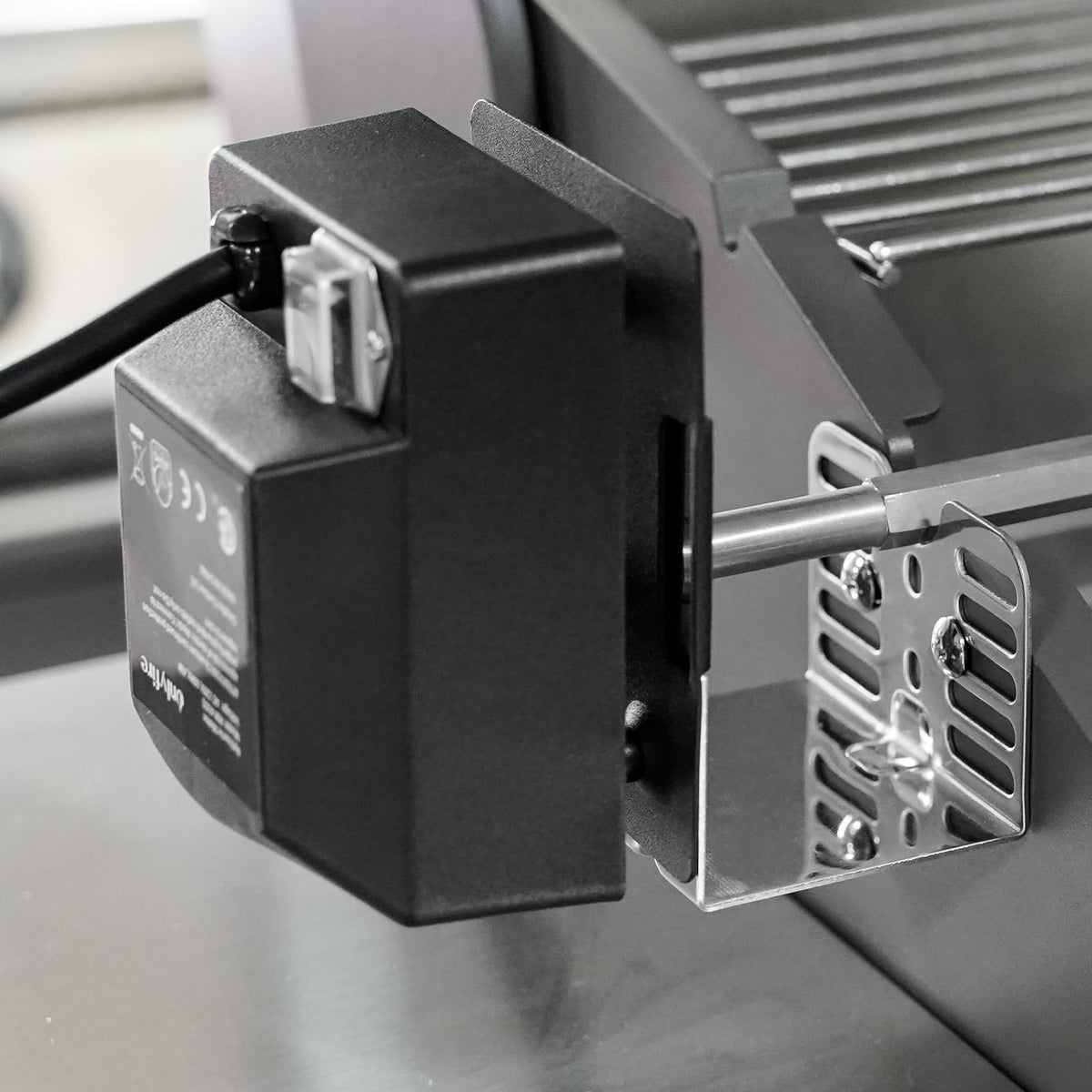 Onlyfire rotisserie bracket provides side clearance to prevent overheating