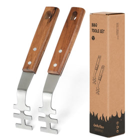 OnlyFire two grate lifters with wooden handles for safe grill lifting