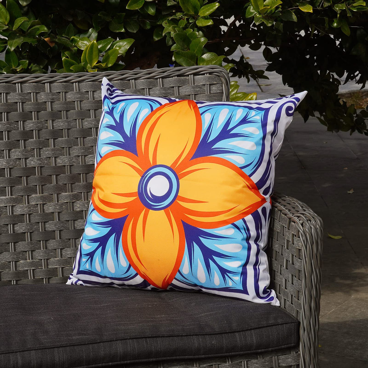 ONWAY set of 4 pillow covers refreshes outdoor decor
