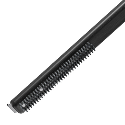 Ooni Wire Brush and Scraper fits ovens and reaches all four corners of the stone