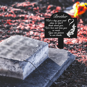 Oooct heartfelt message marker offers a comforting tribute for memory.