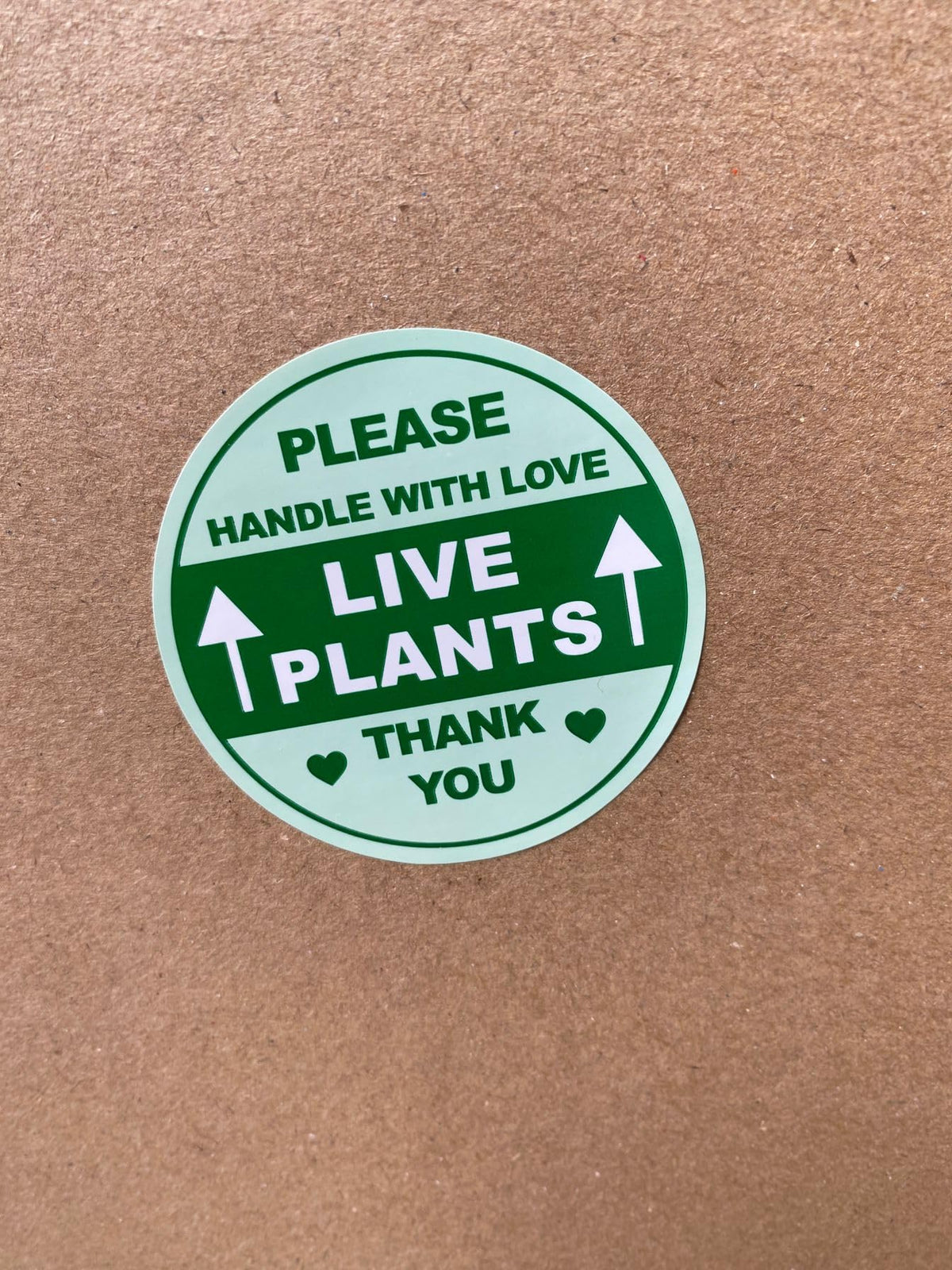 Ophisdesk peel-and-stick stickers on packaging to label fresh plants clearly.