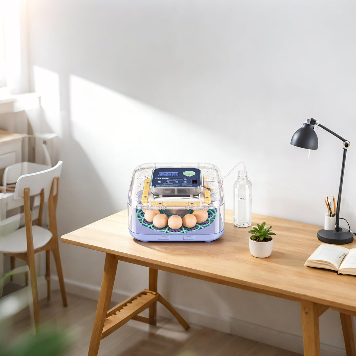 Oqioprd incubator kit includes main body, water bottle, and manual for easy setup.