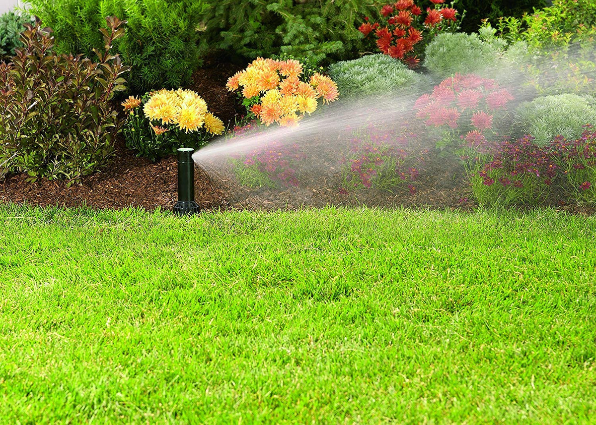 Orbit 3 Pack radius adjustment visual demonstrates part or full-circle spray for efficient watering.