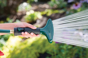 Orbit insulated grip nozzle offers comfortable control during watering