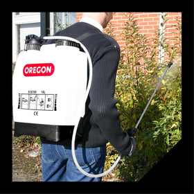 Oregon ergonomic back design supports even weight distribution while spraying.