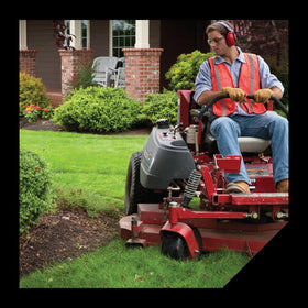 After sharpening, the balancer verifies unbalanced or bent blades for consistent results.