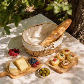OrgaNatureQueen camping picnic basket ideal for outdoors adventures.