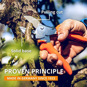 Original Löwe Anvil Pruner blade coating protects against corrosion and reduces friction