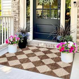 Othilic non-slip backing keeps the front door mat from sliding