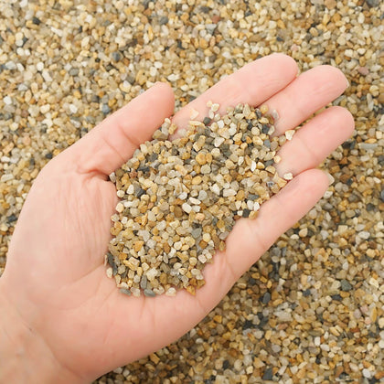 OUPENG Coarse Sand Stone in multi colors enhances terrariums with natural texture and drainage.