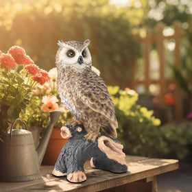 Ovewios resin statue for indoor or outdoor display with lifelike details.
