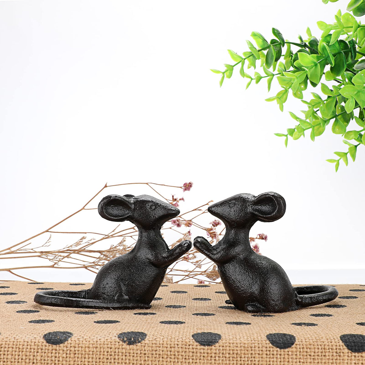 OwnMy cast iron mouse figurine garden decor suitable for patio and yard