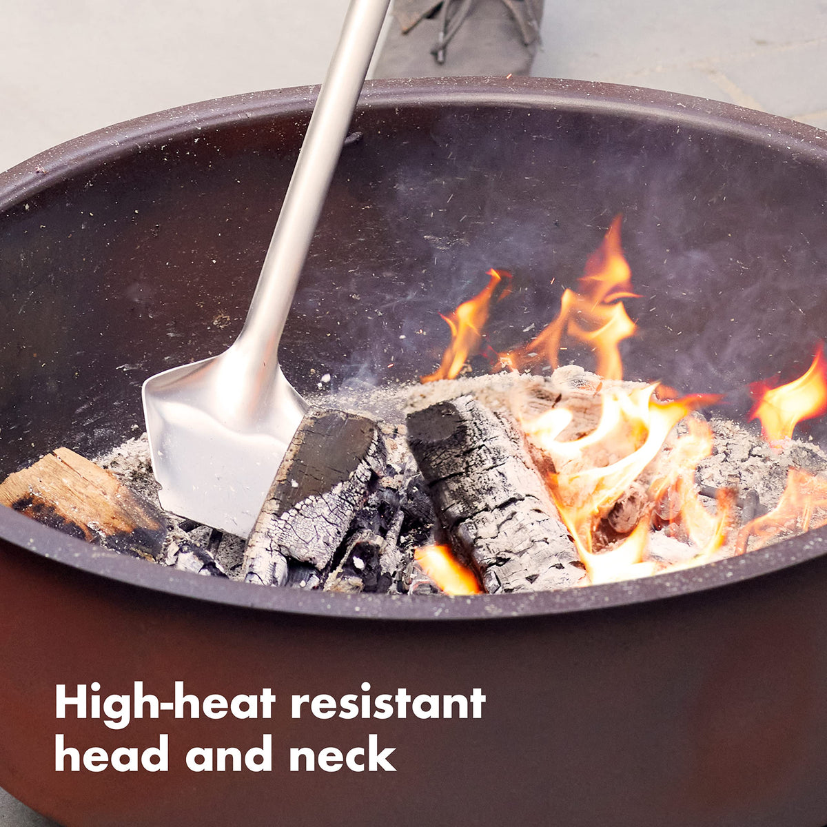 OXO stainless steel head withstands heat for durable grilling sessions