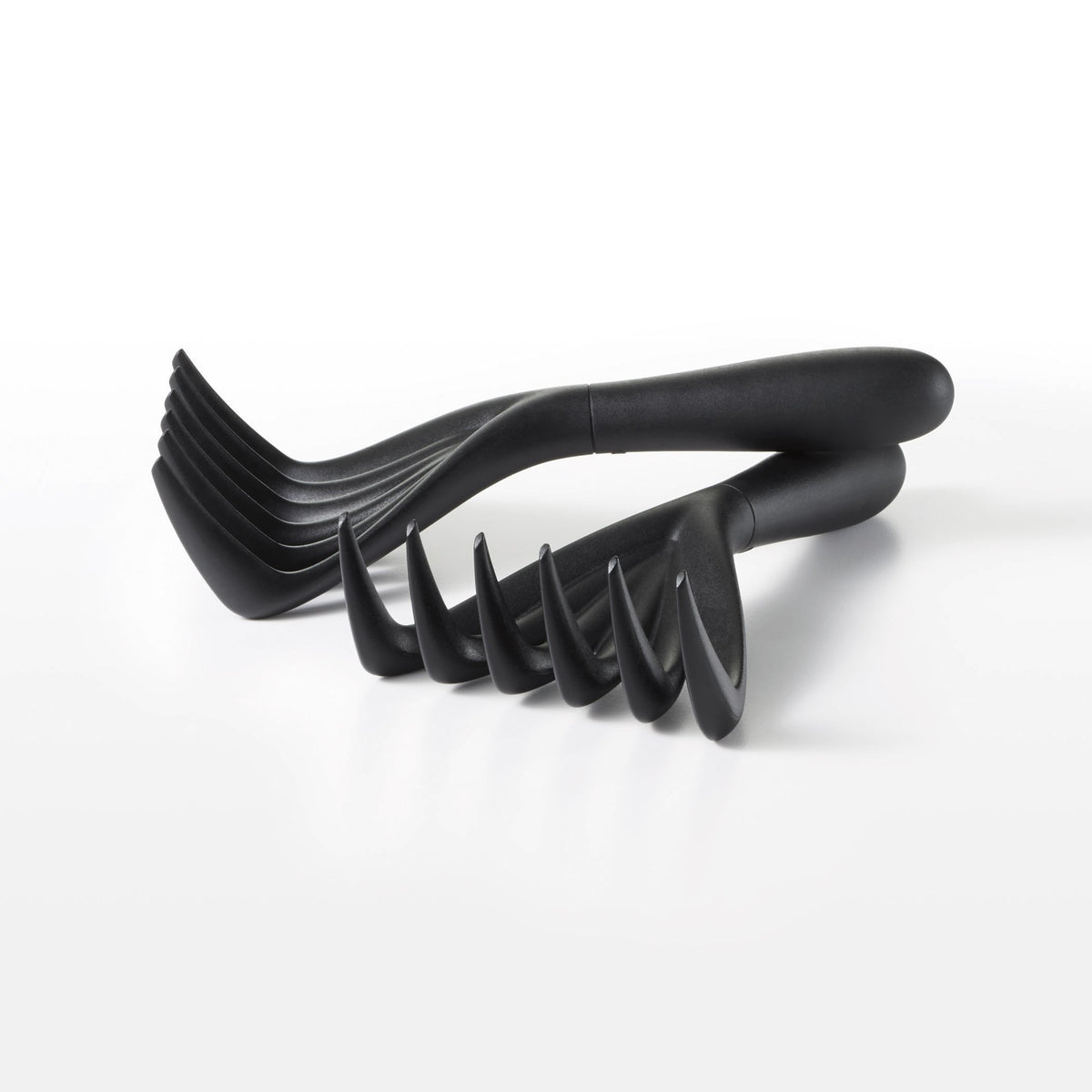 OXO Good Grips Meat Shredding Claws ideal for turning and lifting shredded meat