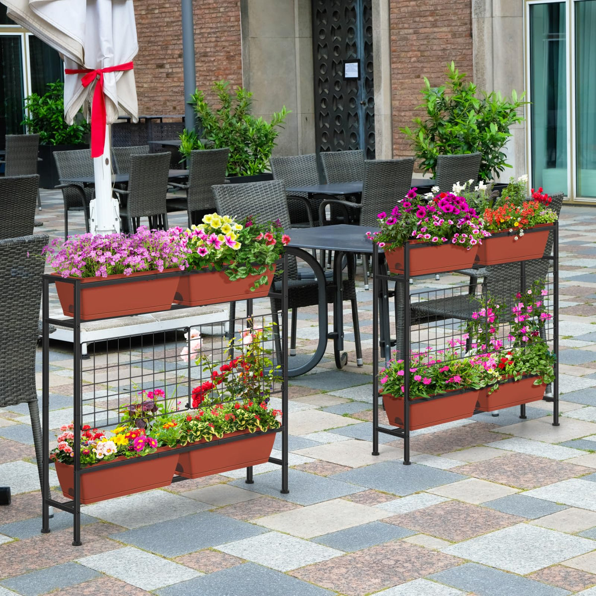 OYEAL drainage tray helps keep indoor and outdoor spaces clean after watering.