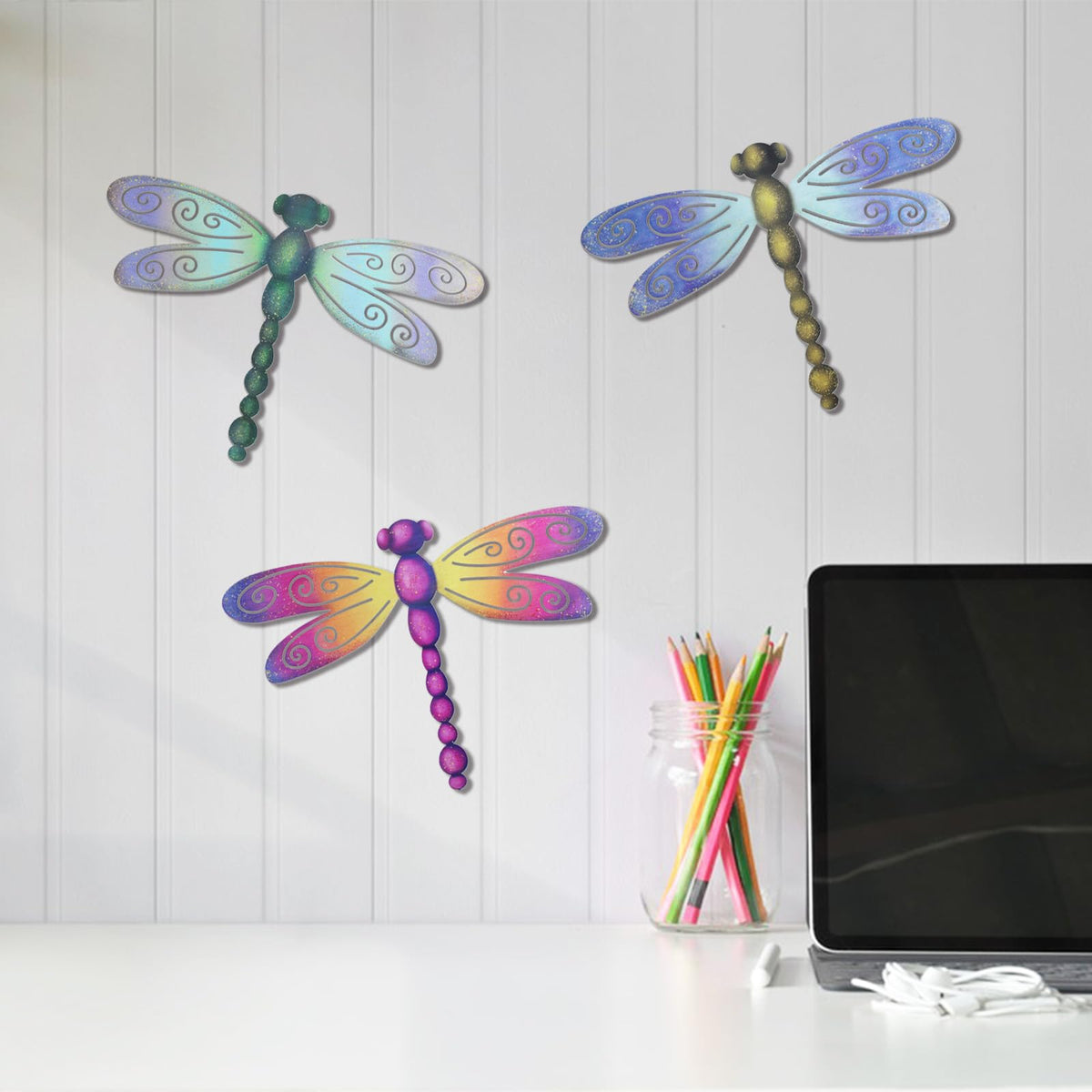 OYEFLY dragonfly wall decor Style 2 blends with outdoor lighting