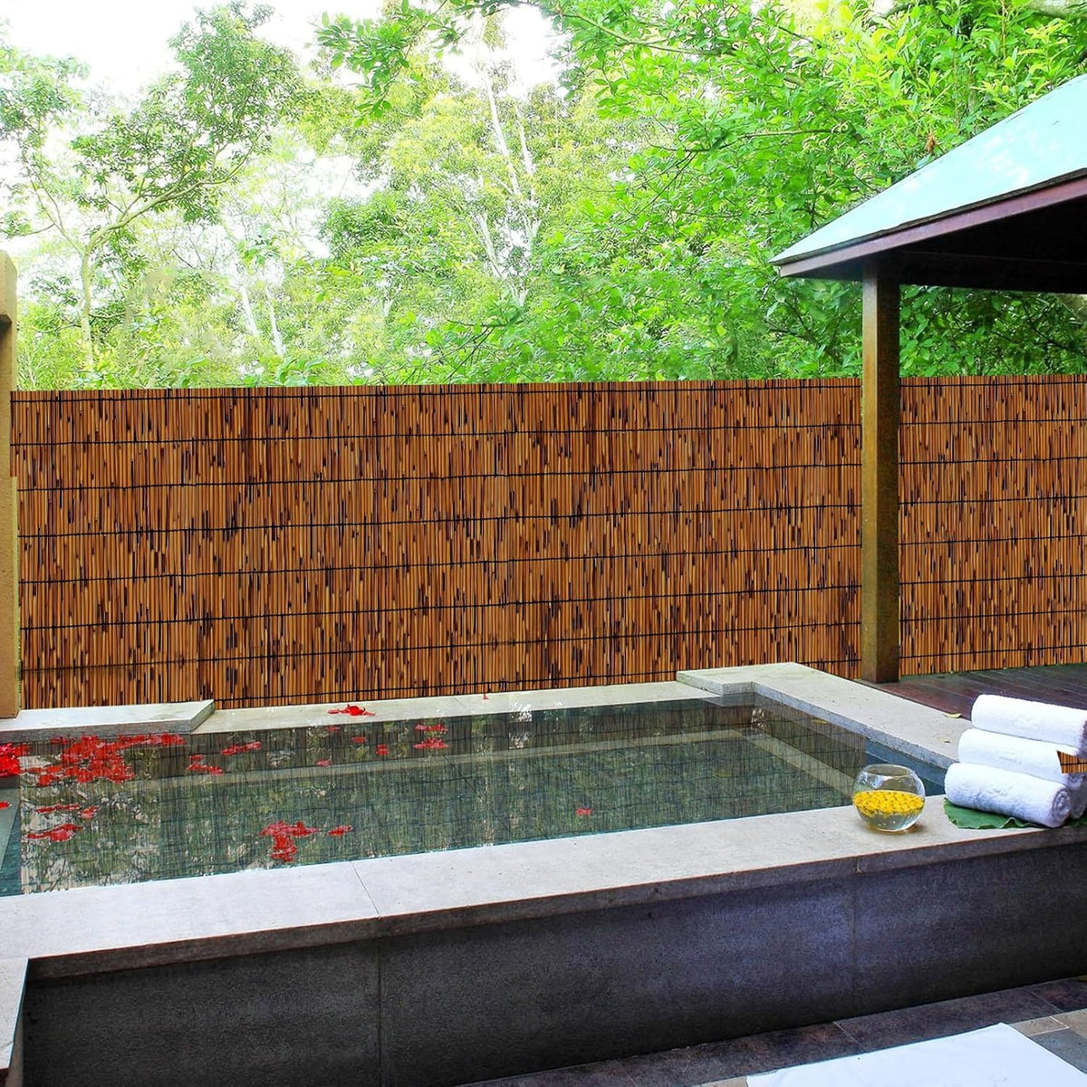 PAKNANO water-resistant bamboo reed screen for outdoor use