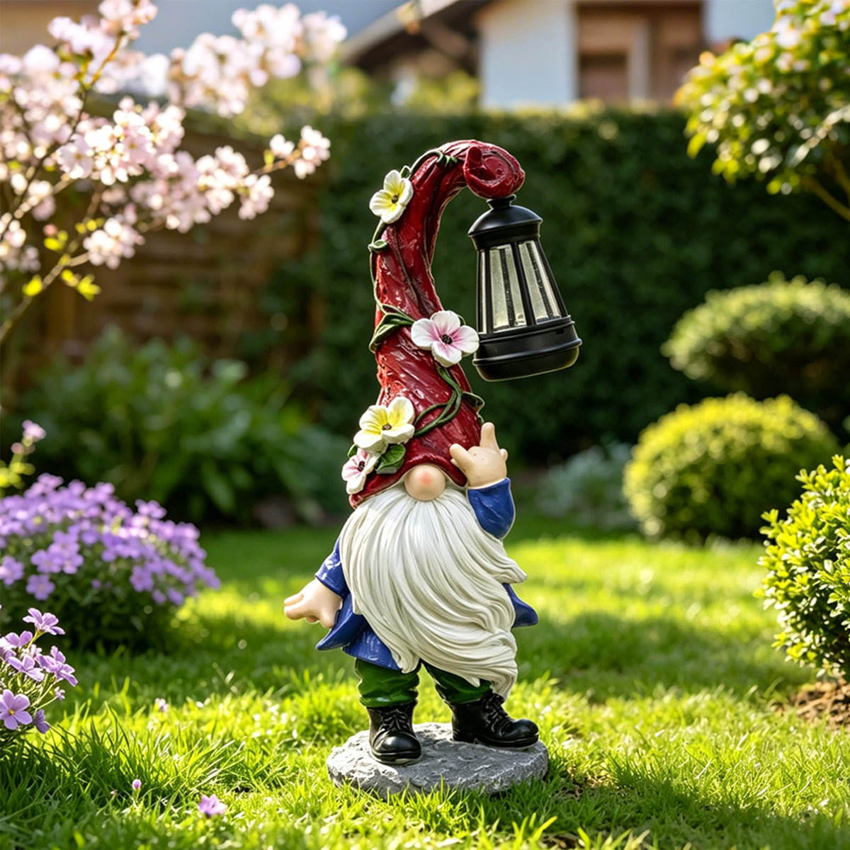 PaLuQiYa gnome glowing at dusk, enhancing garden mood