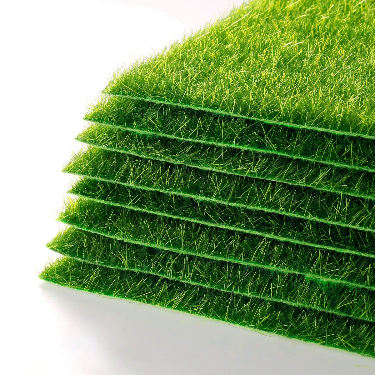 Pangda miniature lawn 6x6 grass for dollhouse decoration and dioramas.