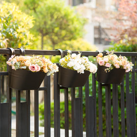 pansparade detachable hooks enable effortless repositioning of railing planters