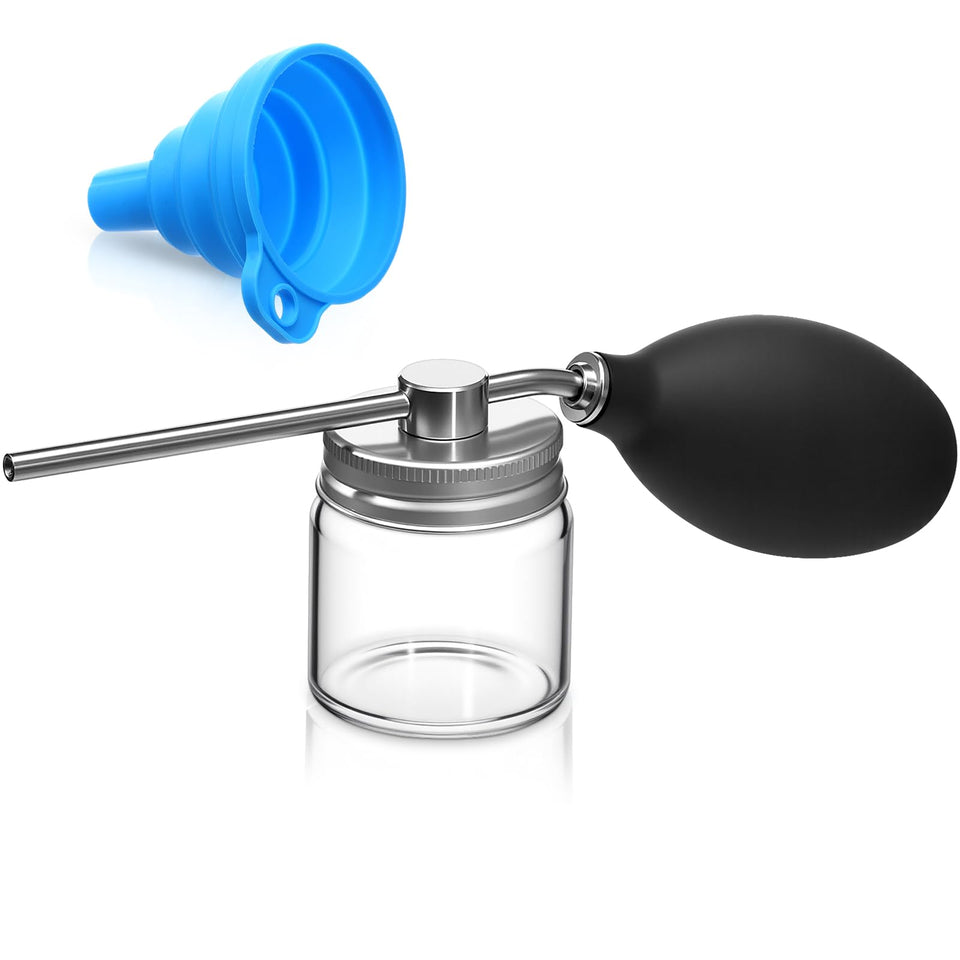 Patelai Diatomaceous Earth Duster with detachable container for clog-free spraying.