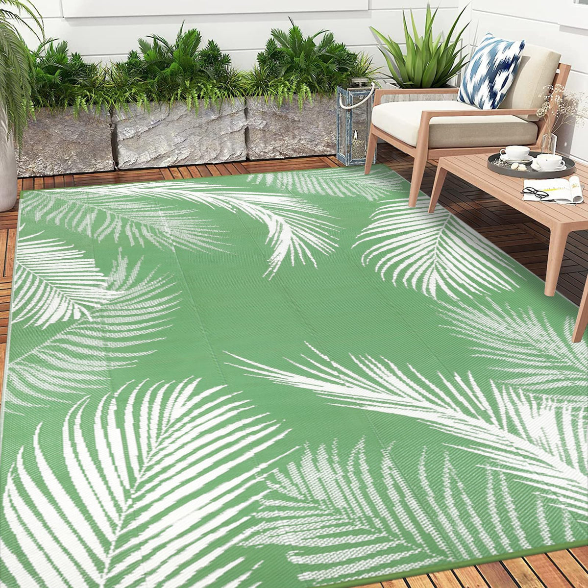 Pauwer UV-coated edge rug emphasizing long-lasting color
